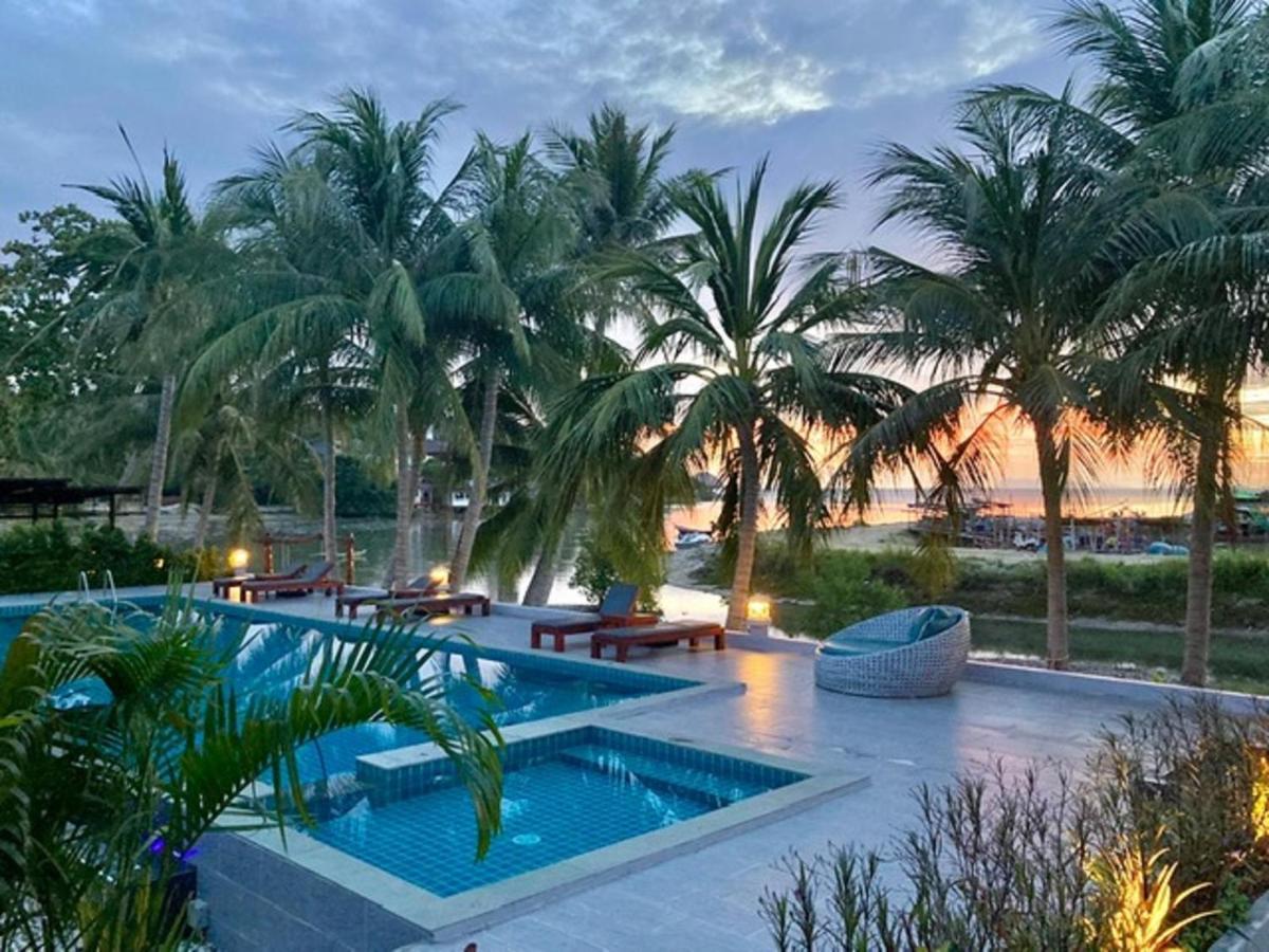Breeze Bay Villa Wok Tum Esterno foto