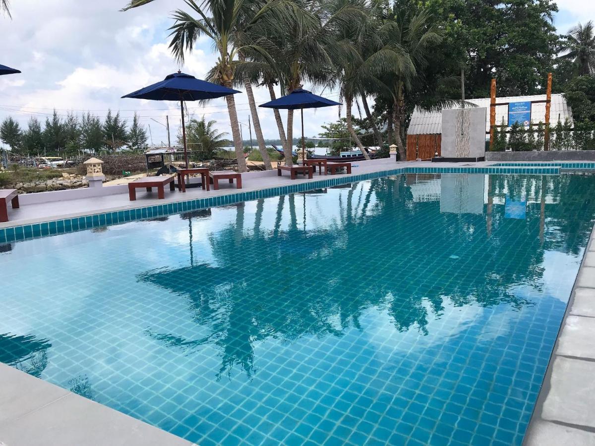 Breeze Bay Villa Wok Tum Esterno foto