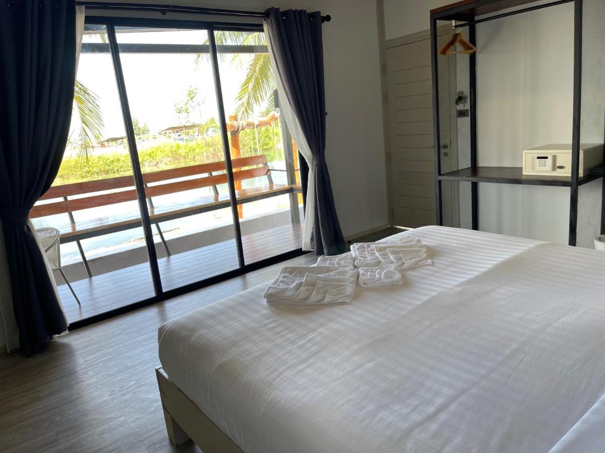 Breeze Bay Villa Wok Tum Esterno foto