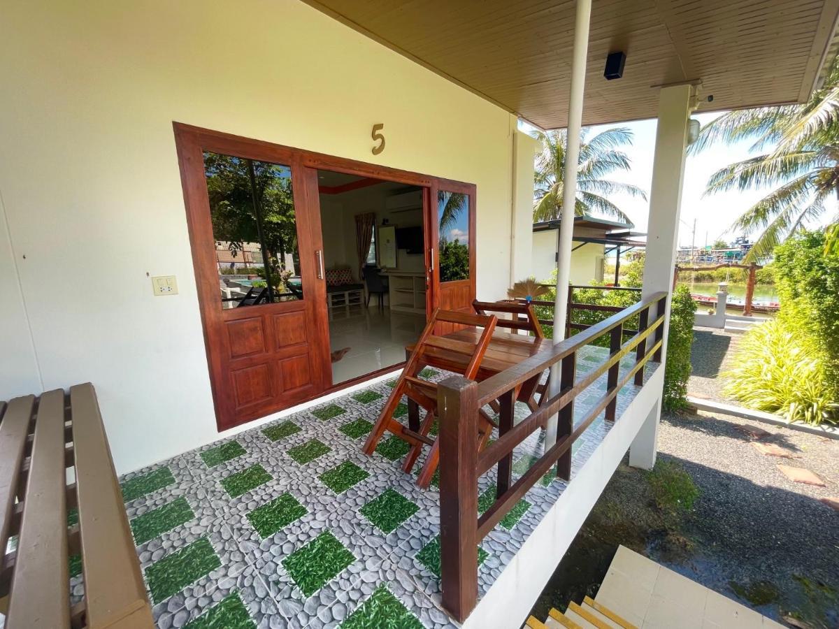 Breeze Bay Villa Wok Tum Esterno foto